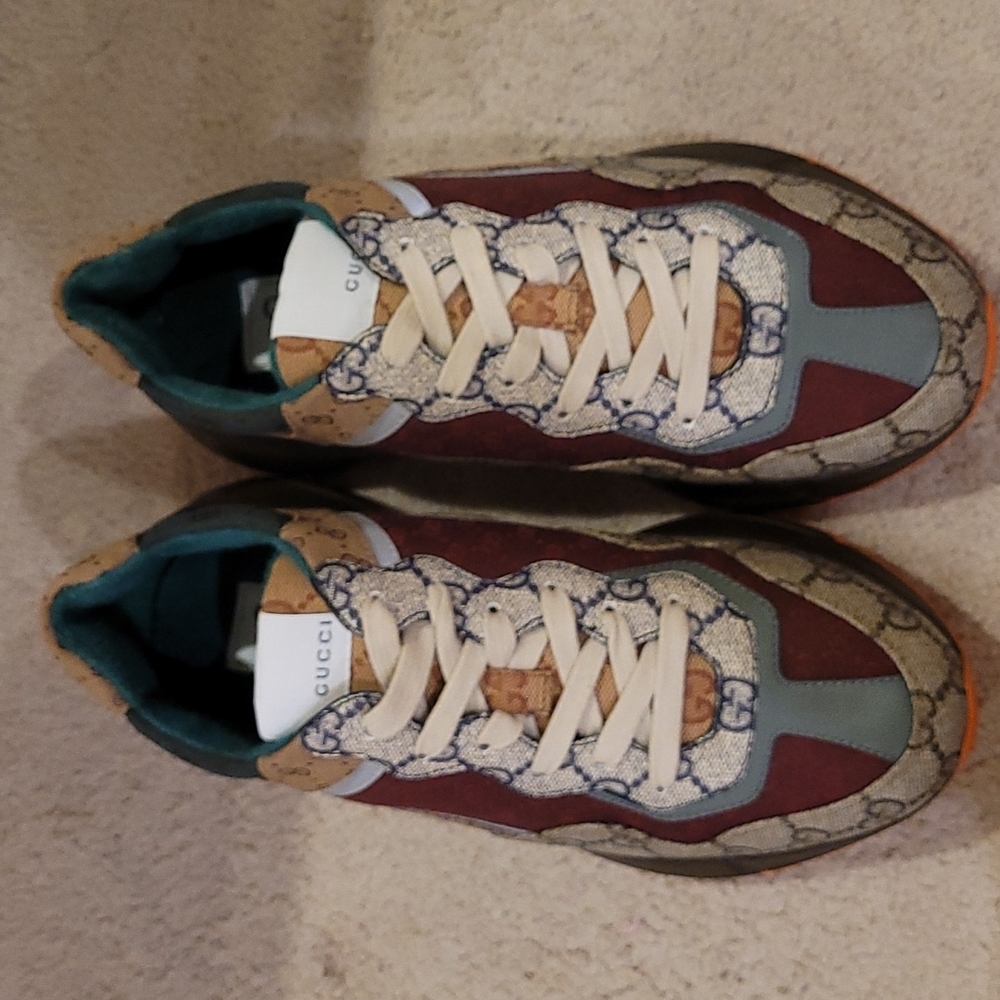 Gucci Rhyton leather sneakers